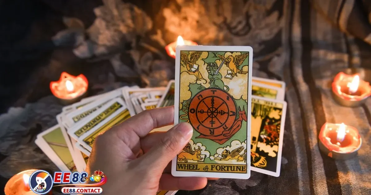 Game Bài Tarot EE88 – Giải Mã Tương Lai Bí Ẩn 4 Làm Thế Nào Để Đọc Chính Xác Các Lá Bài Tarot?